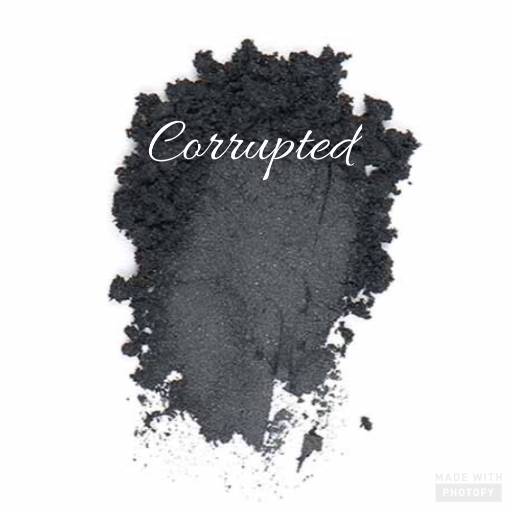 Younique Moodstruck Minerals Pigment Corrupted